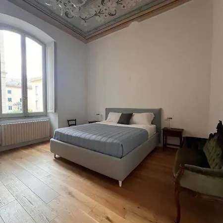 The Club - Apartment